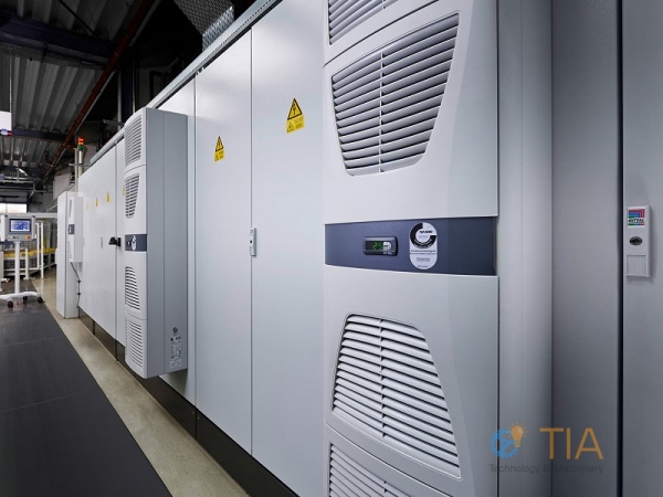 Side-mounted Cooling Unit