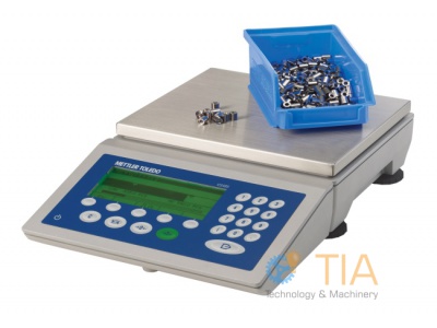 Compact Scale